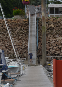 passerelle qui grimpe